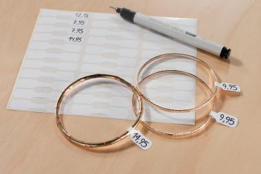 Avery kézzel írható árazó címke 49 x 10 mm - fehér