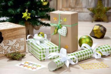 Avery karácsonyi papír matrica -  advent ajádékkísérő 3 ív
