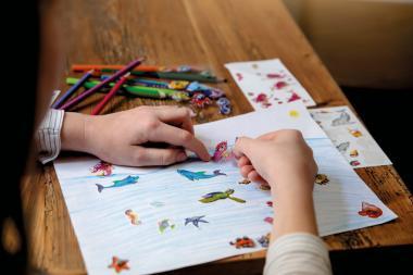 Avery papír matrica - csillogó tengeri állatok 2 ív
