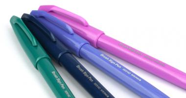 Pentel ecsettoll kalligrafikus hajlékony hegyű Brush Sign Pen 4 db-os - tkék, türk, ibolya, mály