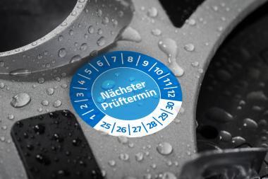 Avery időjárásálló öntapadó plakett Vinyl 